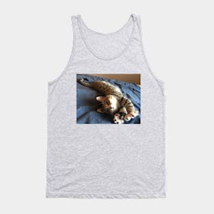 sleepy kitty Tank Top